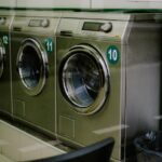 Buitinės išlaidos žemyn: 10 greitų įpročių, kurie sumažina sąskaitas už elektrą ir vandenį